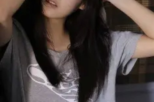 继澳门输10亿传闻后向太曝黄晓明曾当众给她跪地陈凯歌没说错