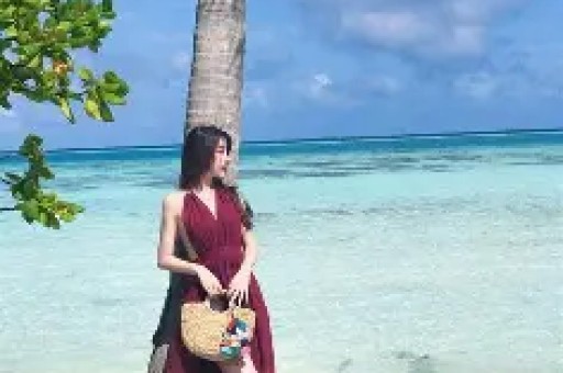 娱乐圈大事件！顶流耍大牌、韩红道歉、网红被拘罗晋意外现身