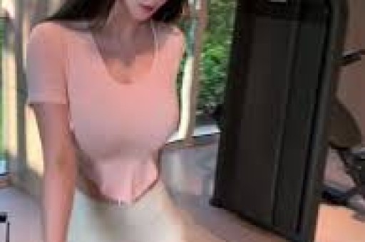 吃相太丑！卖假狂赚百万伊能静遭央视曝光 秦昊也救不了她